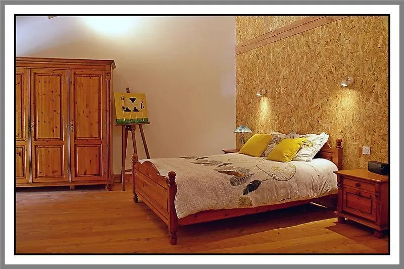Les Chambres De Liane Cerdon  France